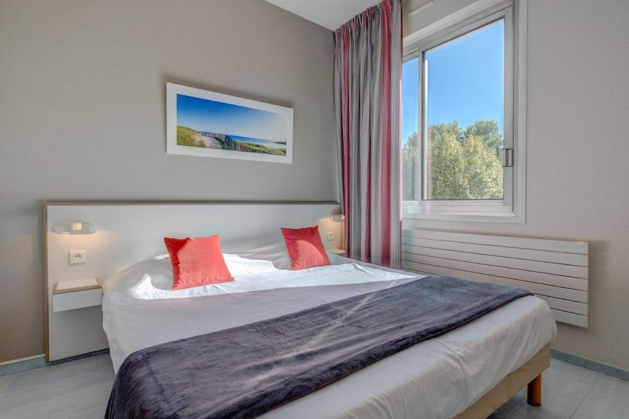Hotel Mileade Mediterranee - Port-Fréjus Екстериор снимка