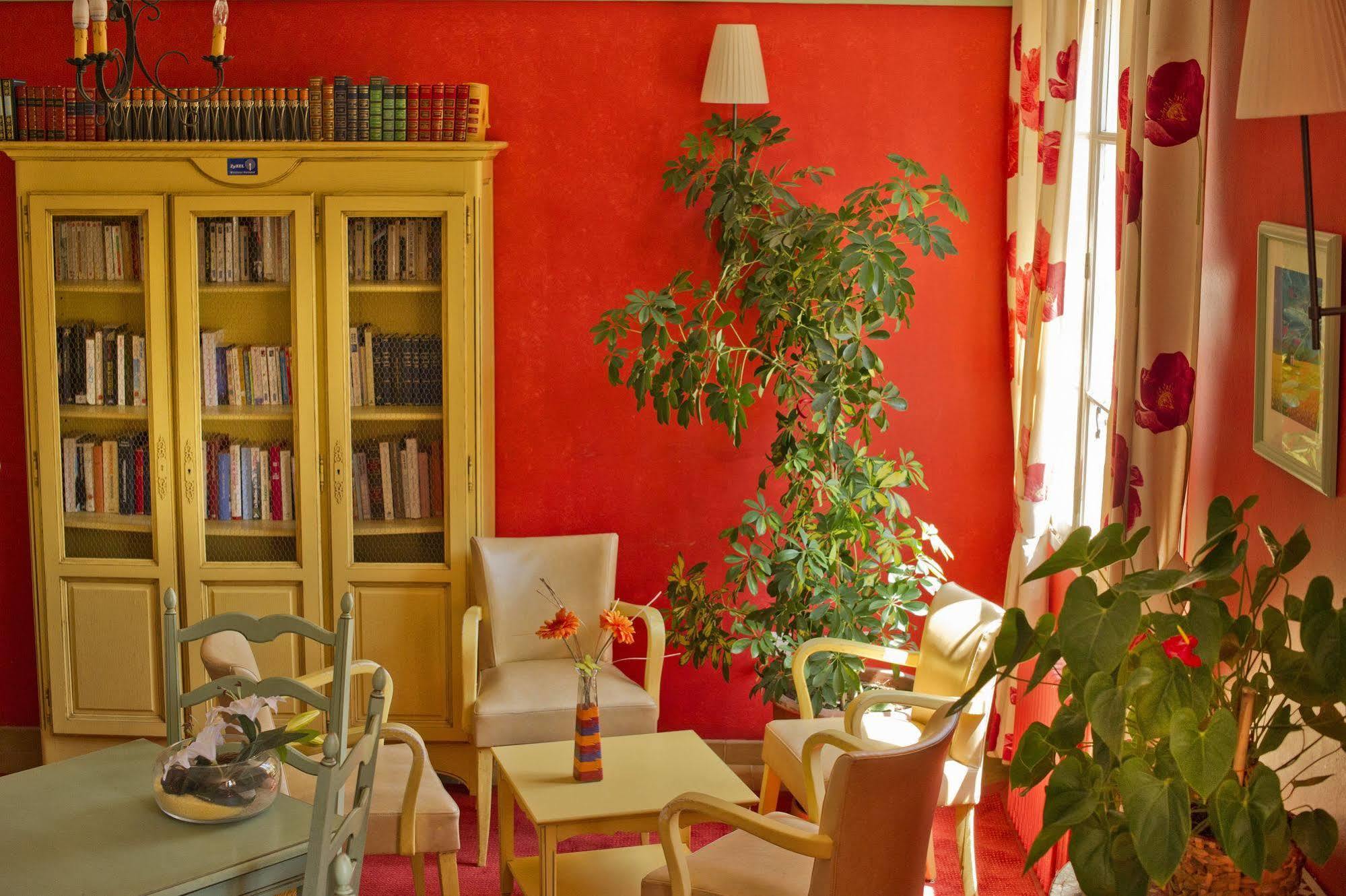 Hotel Mileade Mediterranee - Port-Fréjus Екстериор снимка