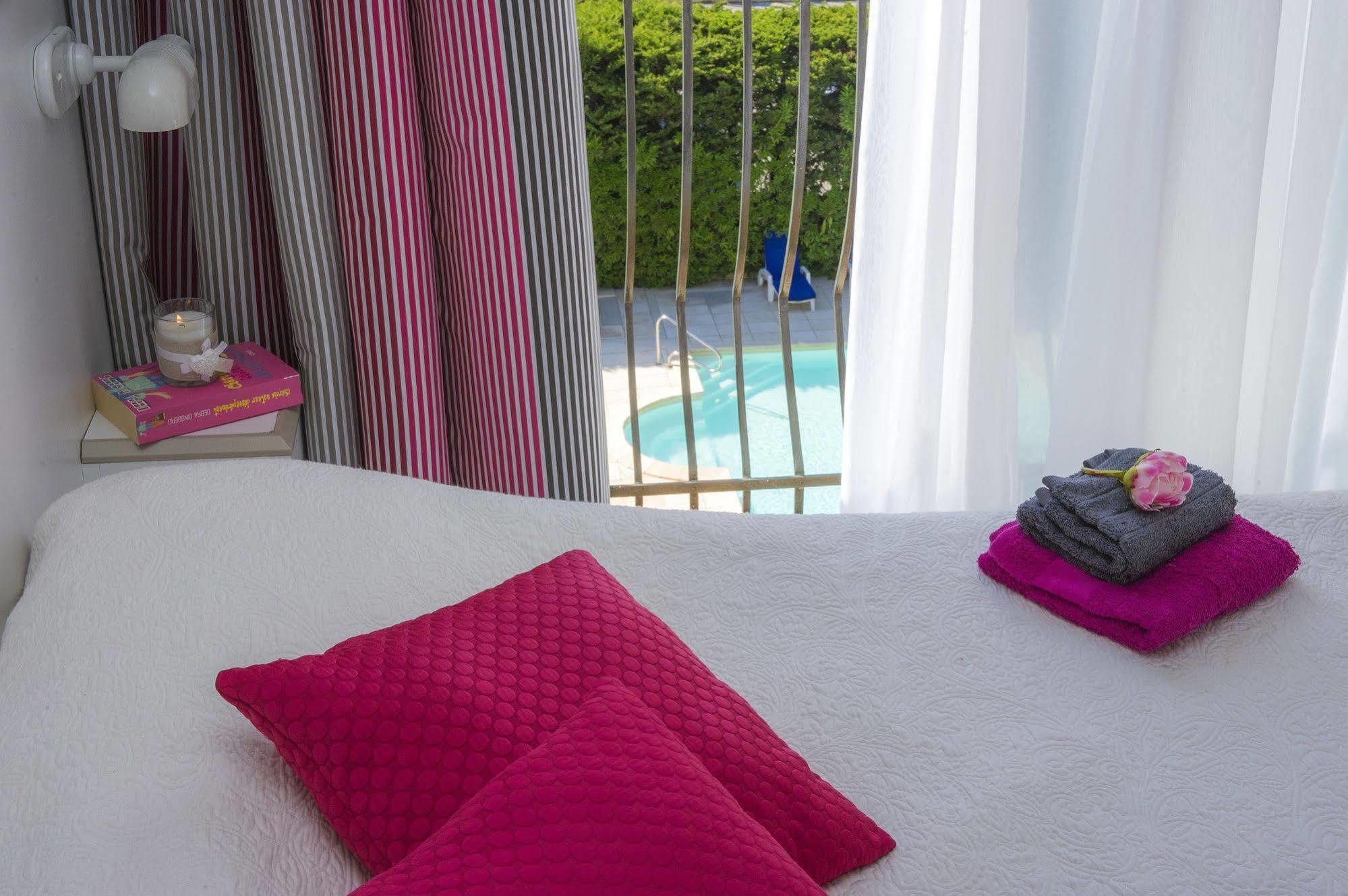 Hotel Mileade Mediterranee - Port-Fréjus Екстериор снимка