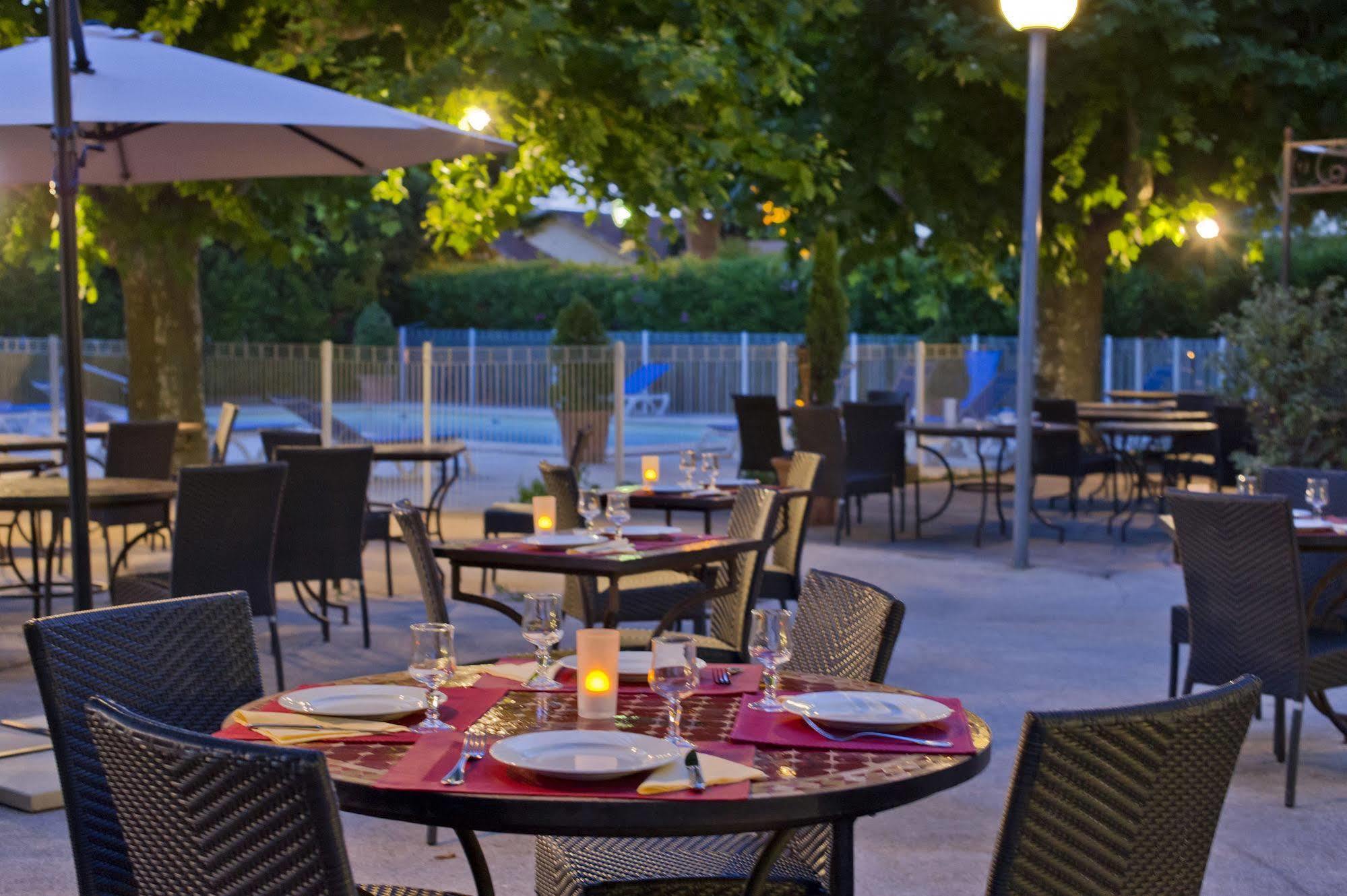 Hotel Mileade Mediterranee - Port-Fréjus Екстериор снимка